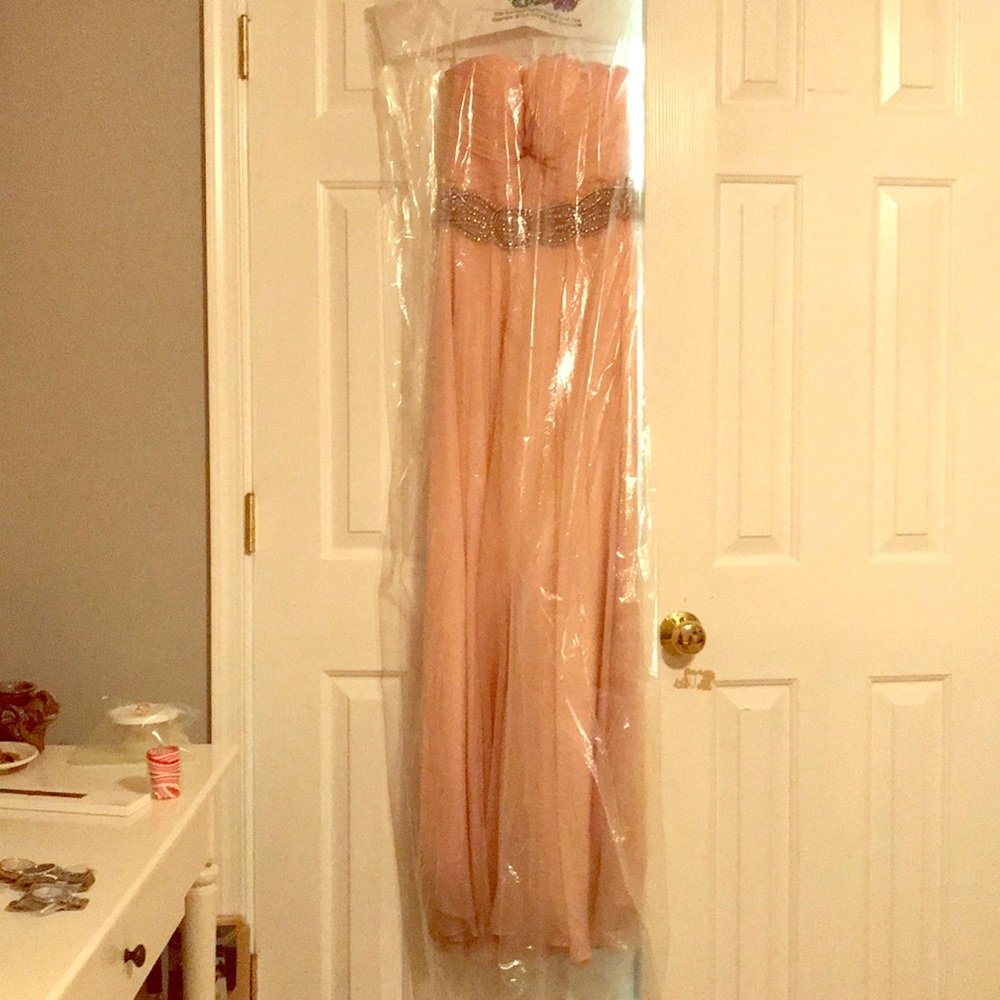 Light pink jovani prom dress